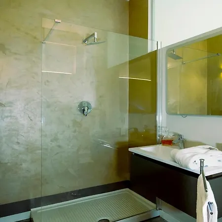 Surville Апартаменты Аоста