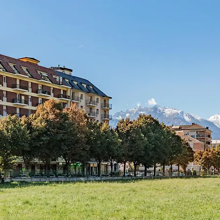 Surville Апартаменты *